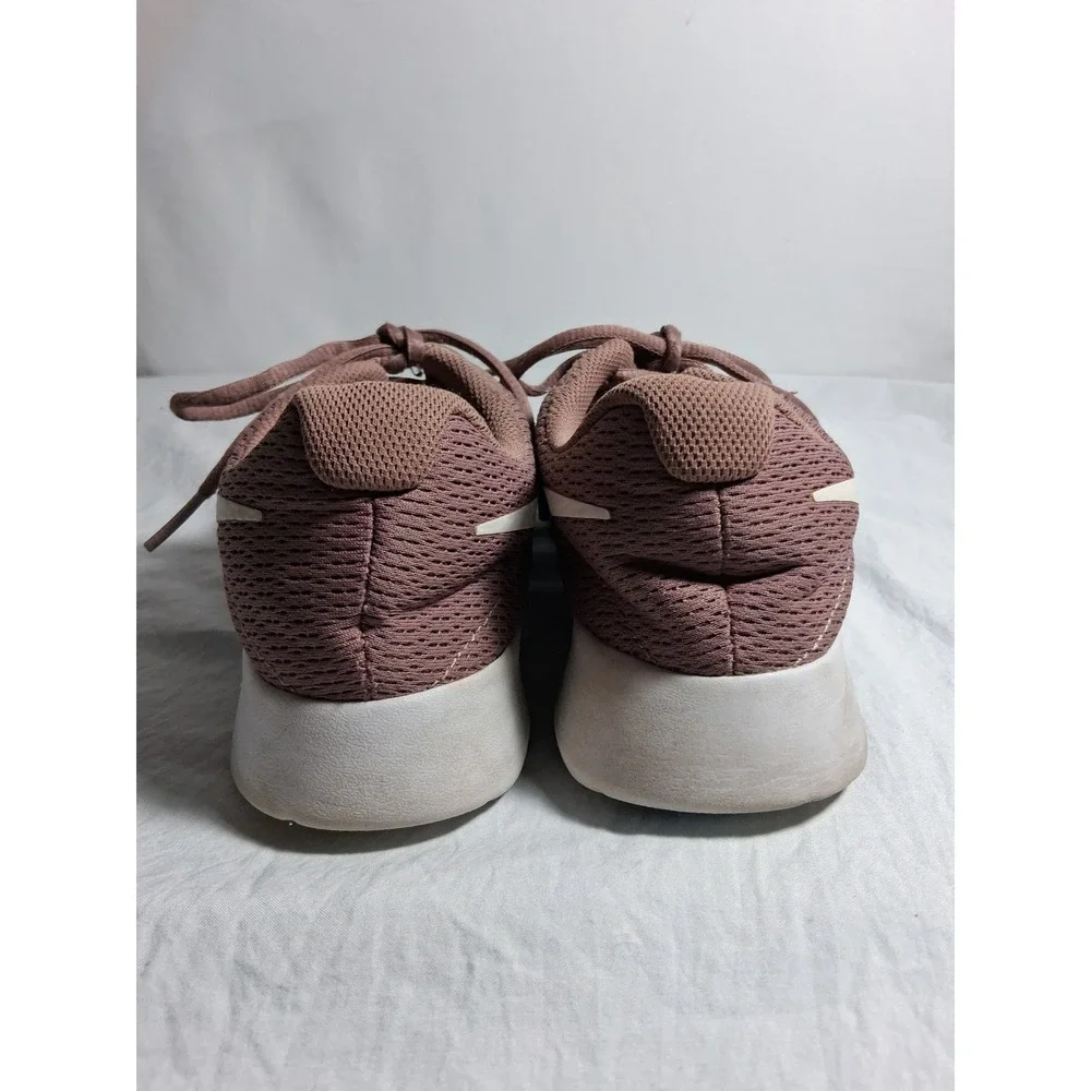 Nike Tanjun Mauve Pink Mesh Running Shoes Womens 7.5 812655-203